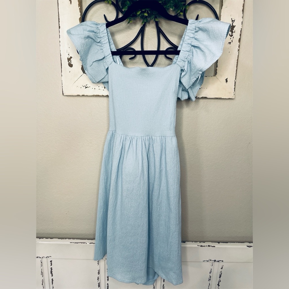 Francesca’s flirty and fun baby blue dress, Size Small







Designer closet 2